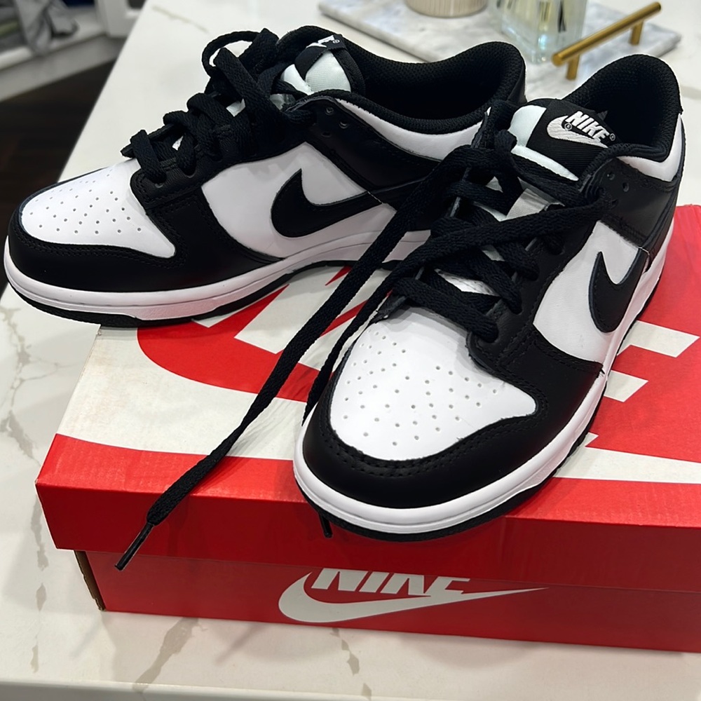 SOLD!!  Sold!!! Nike Dunk panda